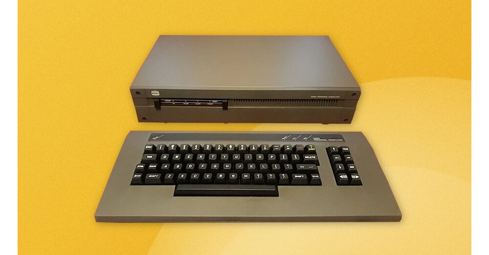 2-200-alte-Retro-PCs-wurden-23-Jahre-lang-in-einer-Scheune-gelagert-der-Besitzer-verkauft-sie-auf-eBay-f-r-unter-100-Euro-das-St-ck