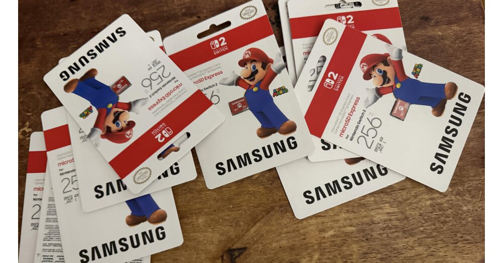 Gl-ckspilz-bestellt-bei-Amazon-eine-microSD-Karte-f-r-seine-Switch-und-bekommt-gleich-neun