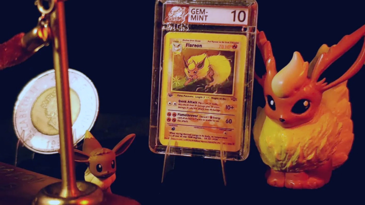 "PokéMini" - Das sind die wohl kleinsten Pokémon Sammelkarten, die ihr je sehen werdet