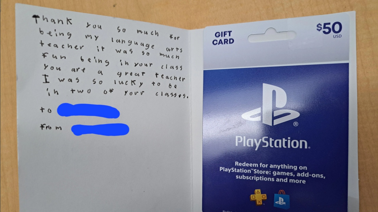 'In 15 Jahren nicht erlebt' - Lehrer bekommt von Schüler 50 Euro PSN-Guthaben nach dessen Abschluss und ist gerührt