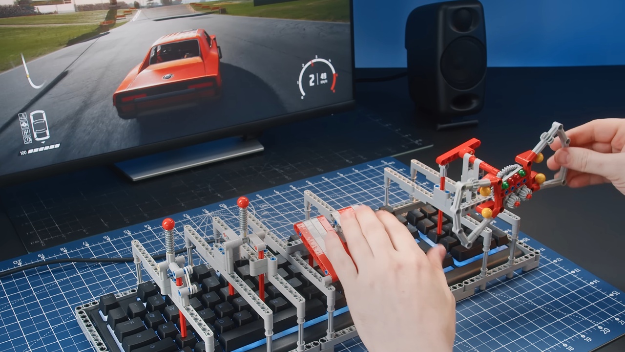 200 Euro und mehr für ein Rennlenkrad? Kreativer LEGO-Bastler zeigt, wie es auch günstiger geht